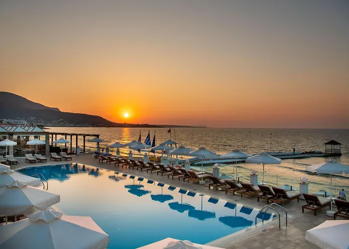 Alexander Beach Hotel & Village Resort